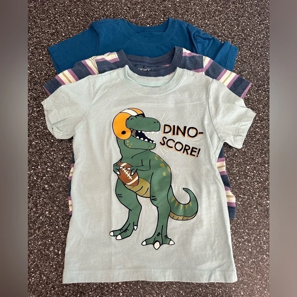Carter’s 2T Short Sleeve Tees - set of 3